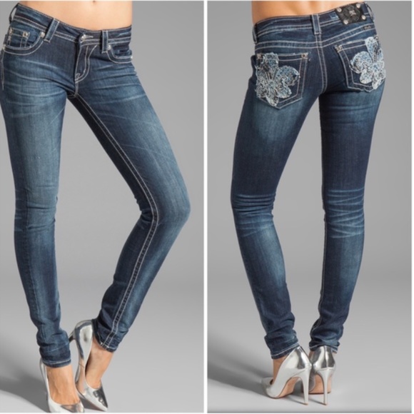 Miss Me Dark Wash Skinny Jeans Bling Pockets Fleur De Lis - 28 - Picture 1 of 13
